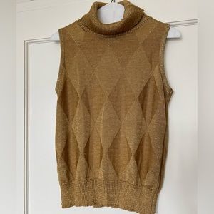 Sharagano Paris Gold Diamond Pattern Sleeveless Turtleneck Sweater - Size S/M